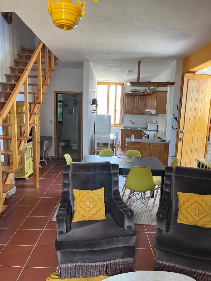 Patio Da Estrela - Chales Moura Penhas da Saúde Zewnętrze zdjęcie